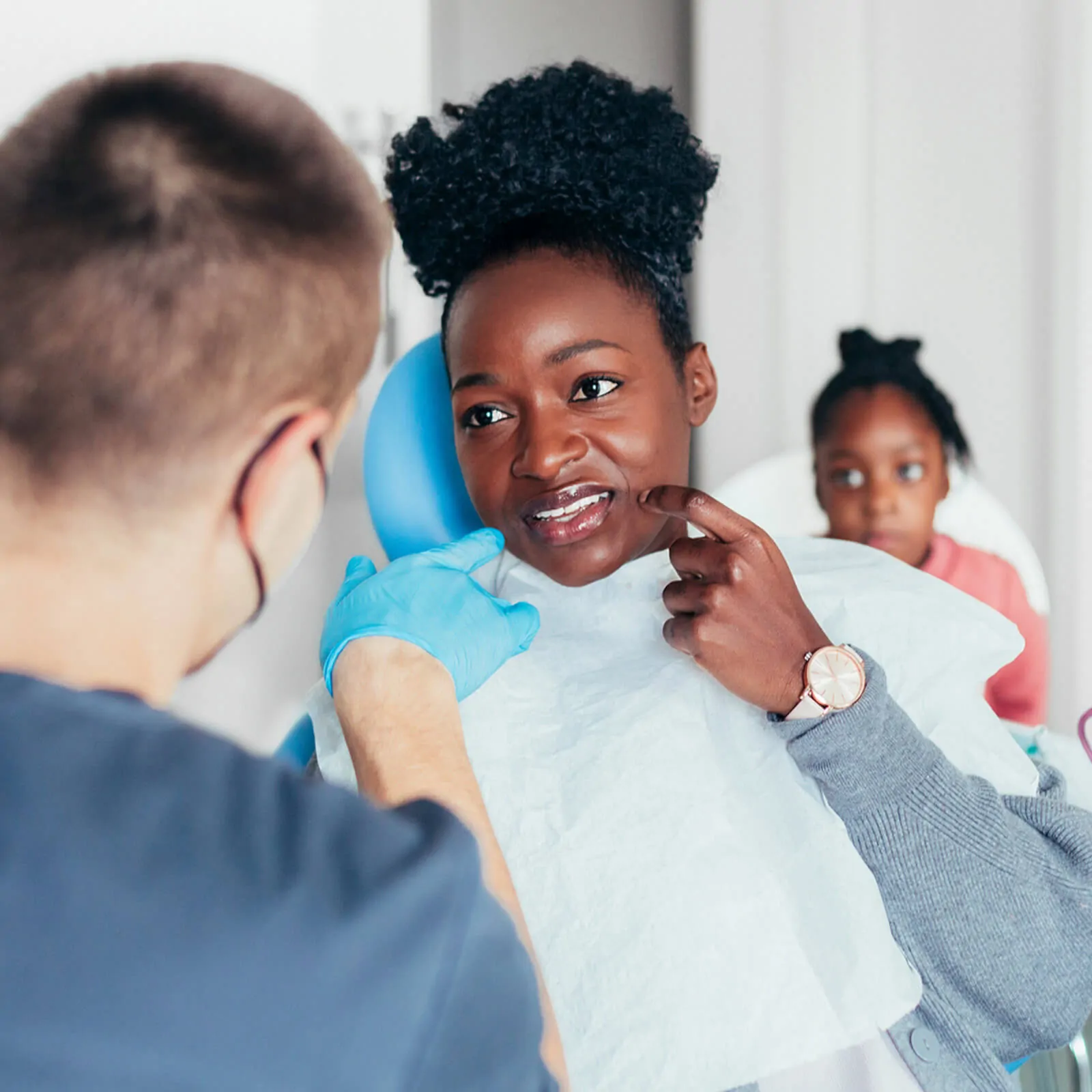 pd-testimonial-tooth-pain-woman