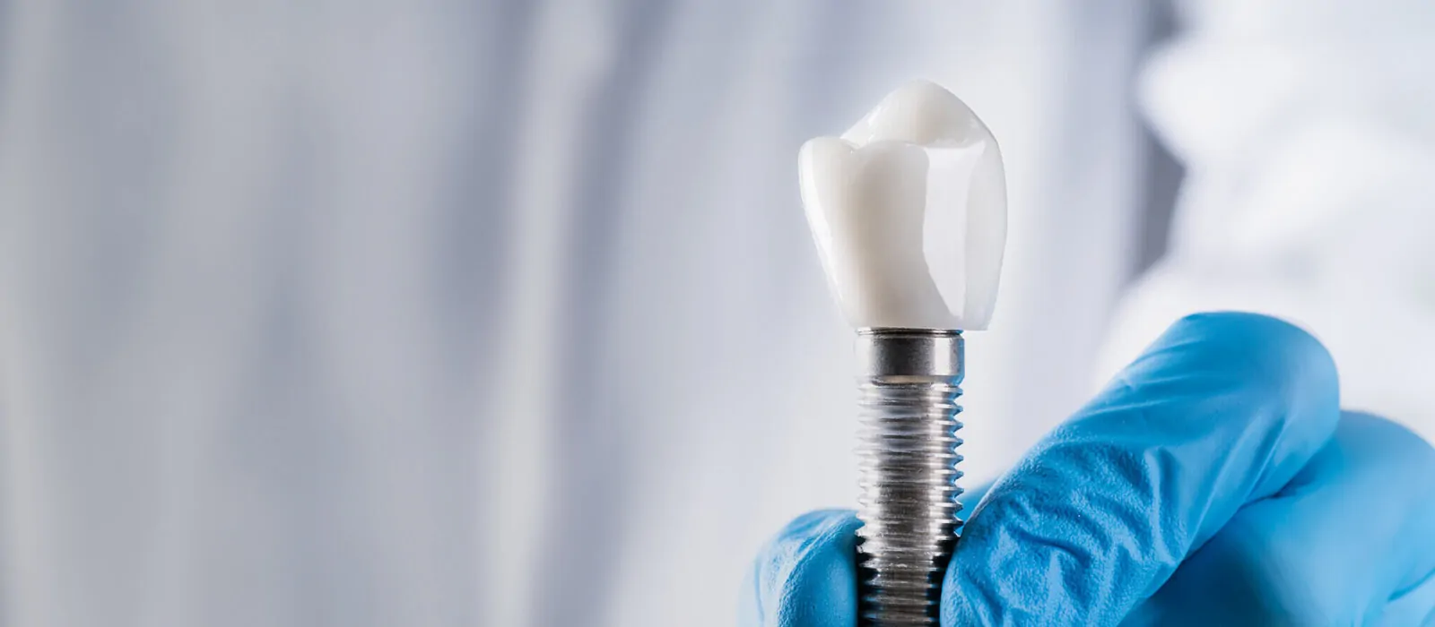pd-banner-dental-implants